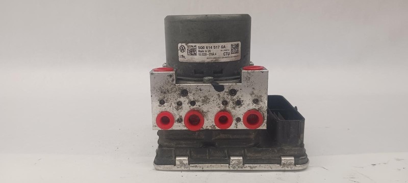 21-'22 VOLKSWAGEN ATLAS CROSS SPORT ABS pump module w/adaptive cruise OEM