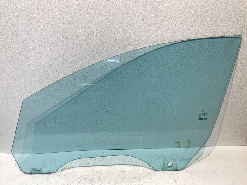 05-11 Mercedes W219 CLS500 Front Left Driver Side Door Window Glass OEM