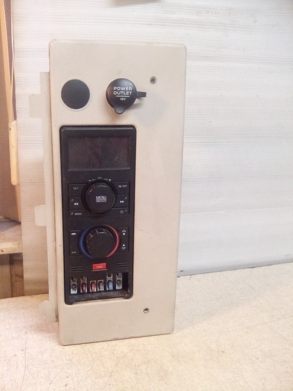 Volvo VNL 20537961,22382004 Sleeper Control Panel