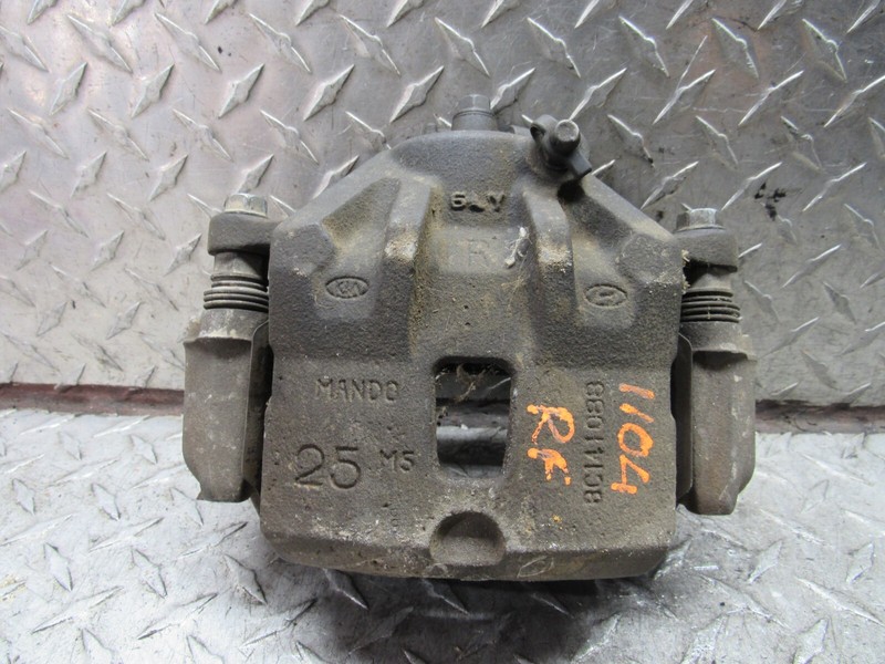 2006-2010 HYUNDAI SONATA 2.4L RIGHT PASSENGER FRONT BRAKE CALIPER MANDO BC140088