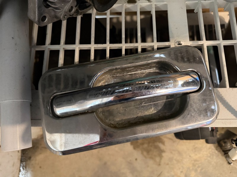 03-0 HUMMER H2 OEM RH REAR CHROME EXTERIOR OUTSIDE DOOR HANDLE - PASS REAR