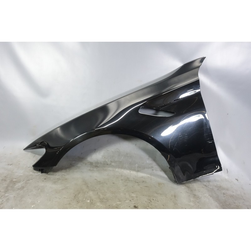 Damaged 18-23 BMW F90 M5 Left Front Fender Quarter Panel Black Sapphire 475 OEM