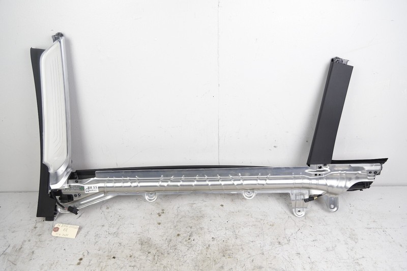 16-19 BMW 740I 750I REAR RIGHT SIDE DOOR WINDOW LIGHT SUN ROLLER SHADE MOTOR