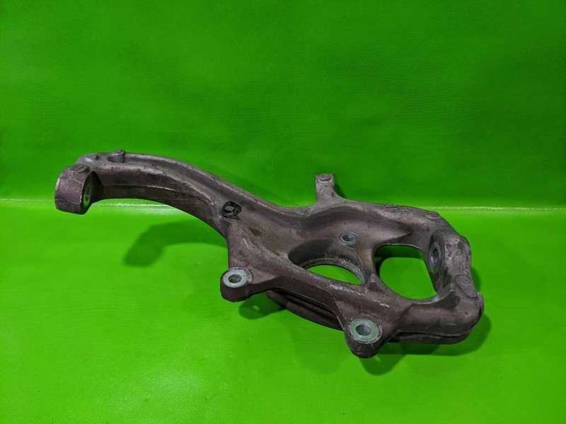 09-23 RAM 1500 4WD DRIVER LEFT KNUCKLE OEM 4466-42