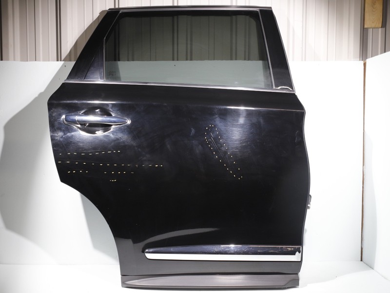 2016-2020 Infiniti QX60 Rear Right Passenger Side Door Assembly Black (KH3) OEM