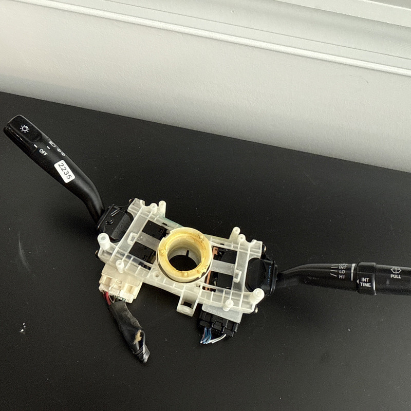 1997-2001 TOYOTA CAMRY SOLARA WINDSHIELD WIPER COMBINATION SWITCH OEM