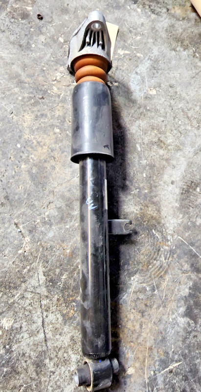 20-23 TOYOTA SUPRA LEFT OR RIGHT REAR SHOCK ABSORBER 6895296 OEM