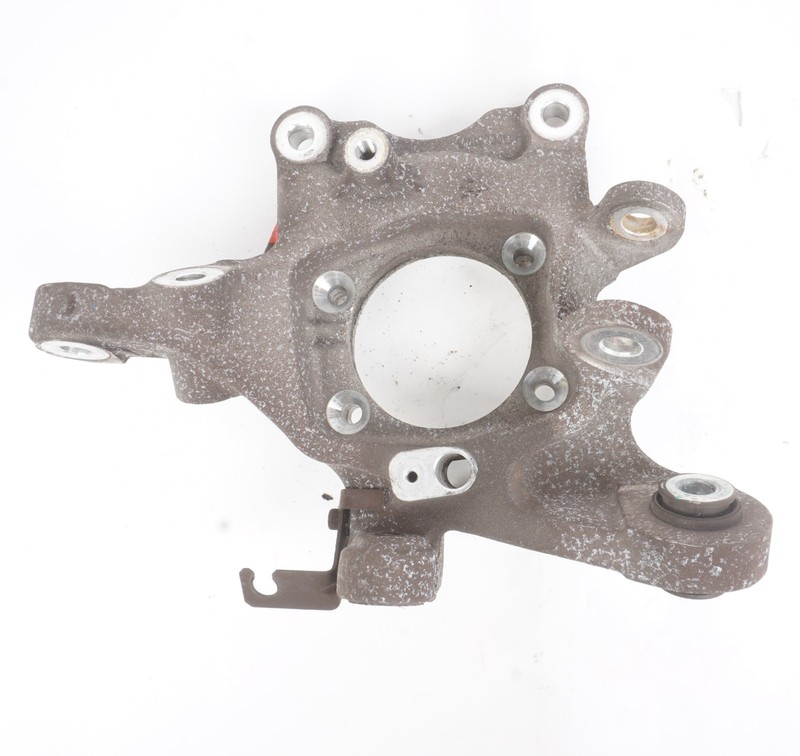 14 - 17 Maserati Ghibli Rear Right Spindle Knuckle Wheel Hub Passenger Side OEM