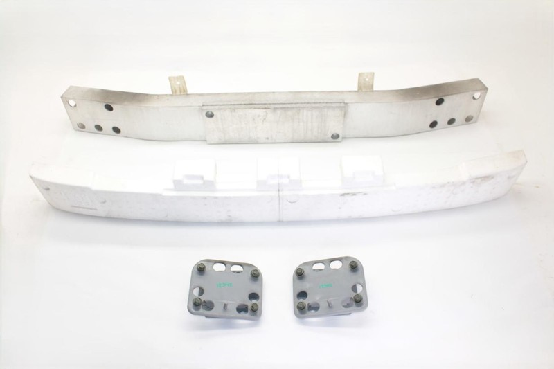 04-09 Nissan 350Z 3.5L Coupe Rear Bumper Reinforcement Bar 85090CD000