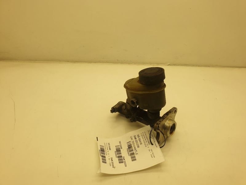 95-97 TOYOTA TACOMA V6 4WD AT BRAKE MASTER CYLINDER ASSEMBLY