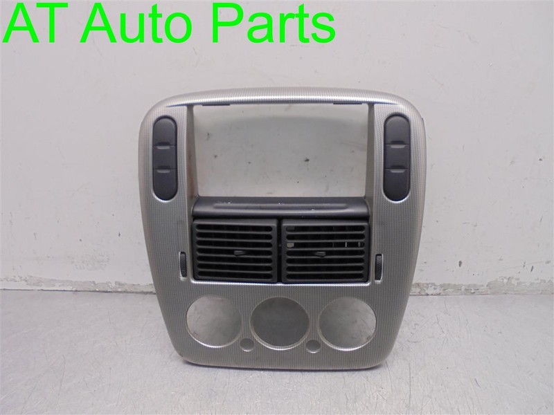 2003 FORD EXPLORER RADIO TEMP CONTROL BEZEL WITH AC VENTS OEM 1L27-7804302