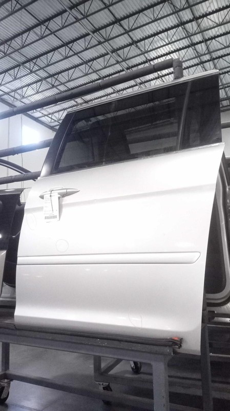 2006 Honda Odyssey Left Rear Door Silver Good Condition No Rust Light Scratches
