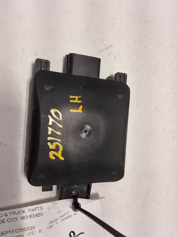 2024-2025 Chevy Trax Rear Blind Spot Alert Radar Unit Left Hand Side