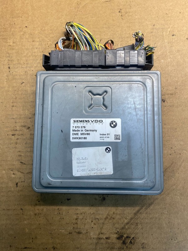 2007 - 2011 BMW 328i 528i E90 ECM ECU Engine Computer 7570376 AA0932 DG
