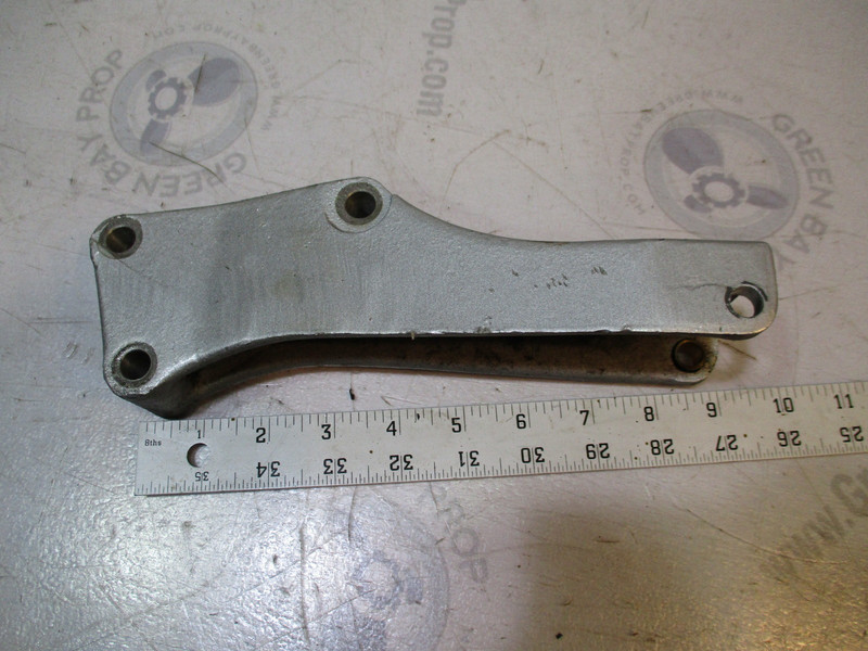 0982646 OMC 5.0,5.7,8.2L GM Alternator Bracket WO/Power Steering