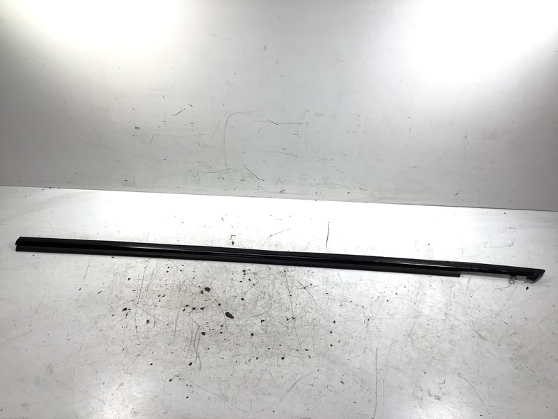 88-89 Honda Civic 2DR Left Door Belt Molding Black OEM