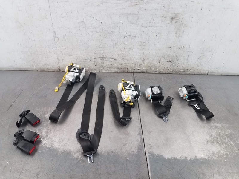 2015 Audi S6 Quattro C7 Seat Belt Set - Locked #0124 V8