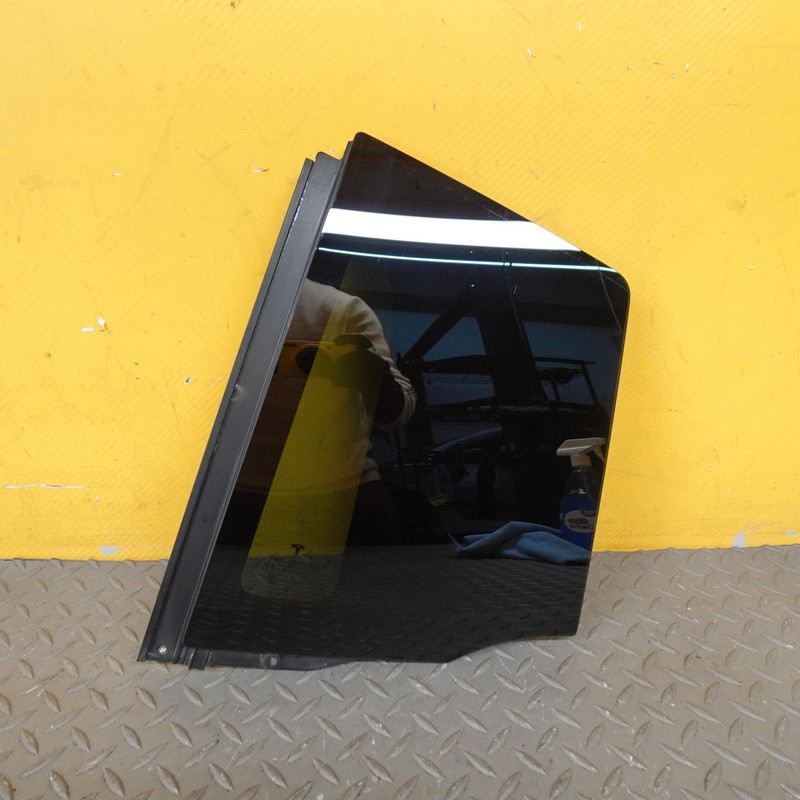 2016-2020 TESLA MODEL X REAR LEFT DRIVER SIDE FALCON DOOR FIXED WINDOW GLASS OEM