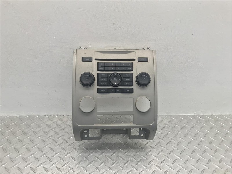 2008 FORD ESCAPE DASH RADIO CONTROL PANEL OEM 8L8T-18A802-AKW