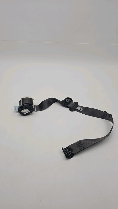 19-22 Chevrolet Silverado 1500 2nd Row Left Rear Seat Belt Retractor 84855741
