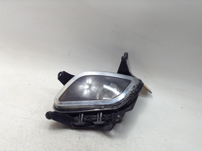 09-11 HYUNDAI GENESIS FRONT LEFT DRIVER SIDE FOG LIGHT LAMP OEM