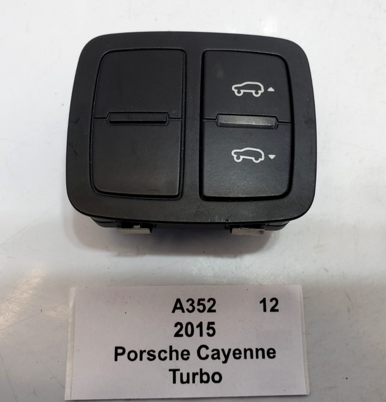 ✅ 11-16 OEM Porsche Cayenne Turbo 958 Air Suspension Electric Tow Bar Switch