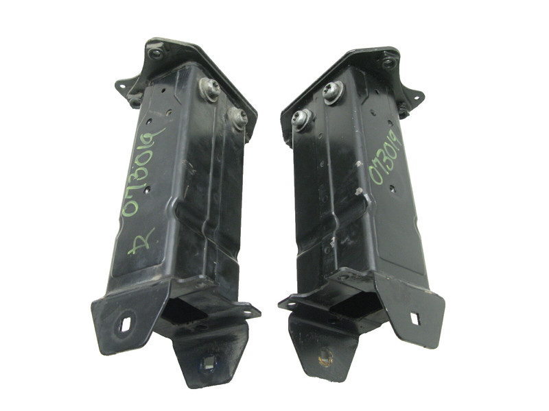 00-06 Mercedes W215 CL500 CL55 CL600 Front Bumper Reinforcement Mount Bracket