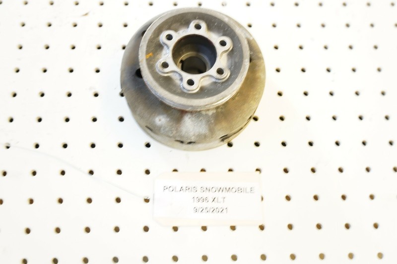 Polaris Snowmobile XLT Special 600 Flywheel 3084515