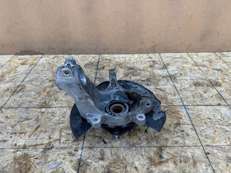 INFINITI QX50 QX55 2019-2024 OEM FRONT RIGHT PASSENGER SPINDLE KNUCKLE HUB 2.0T