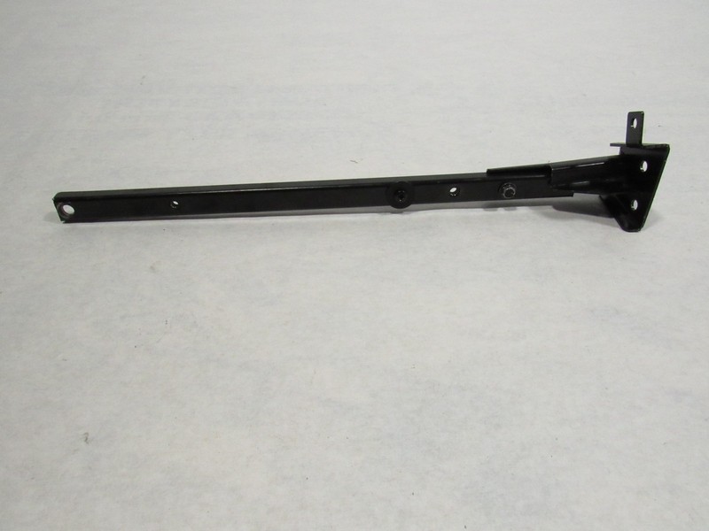 Ferrari 488 Spider 2017 Front Right Footrest Bracket Mount Support 15-19 |@2
