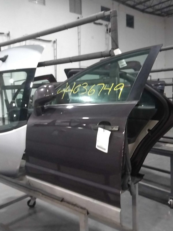 2015 Chevrolet Captiva Sport Left Door Black 4DR SUV OEM Used Part 30491