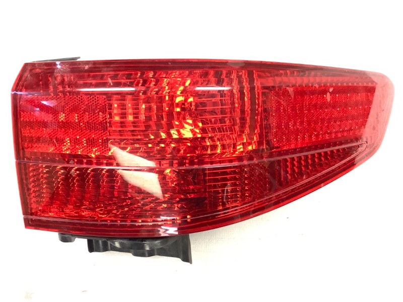 2005 Accord 4Dr Right Rear Tail Light Signal Turn Brake Lamp Lens Unit OEM