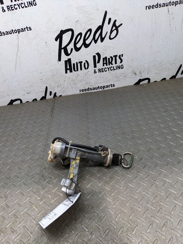 Ignition Switch Fits 95-04 TACOMA 1190649
