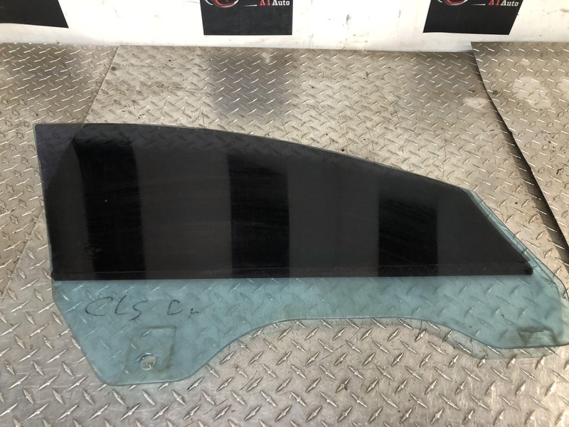 2006-2011 Mercedes Benz W219 CLS550 Front Driver Left Door Glass Assembly Tested