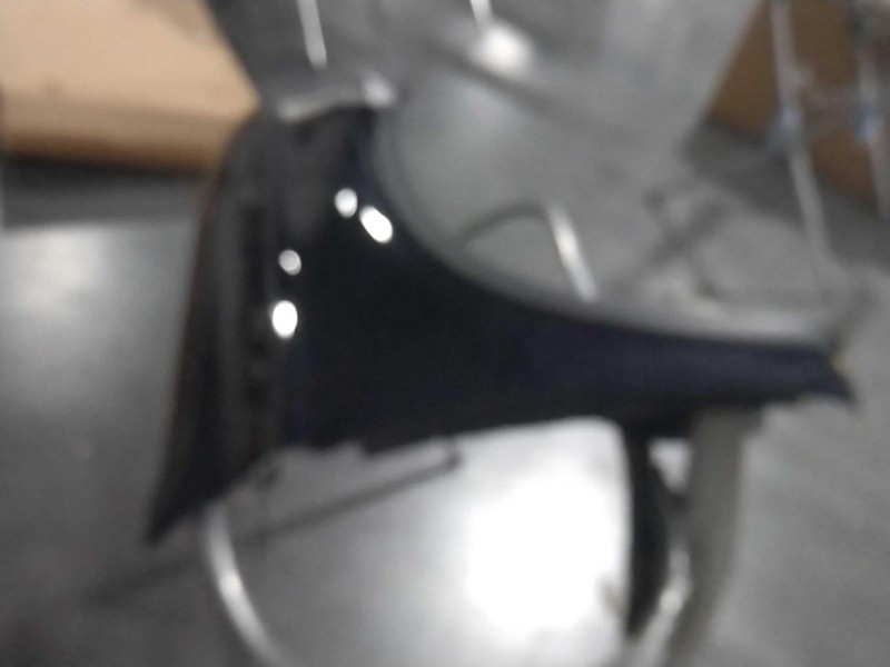 2016-2020 Mitsubishi Outlander Black Right Fender OEM 718151 Used 131K Miles