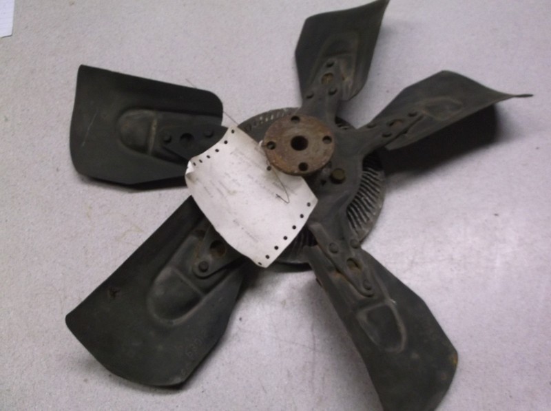 1983 Chrysler SAV Fan Clutch Assembly 21089 A8 34266059 *FREE SHIPPING*