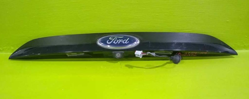 15 16 ESCAPE LIFTGATE HATCH TRIM MOLDING W/CAMERABLACKOEM 3754-59