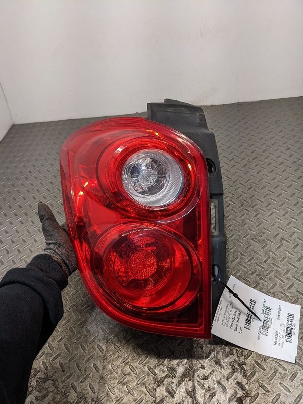 Driver Left Tail Light Fits 10-15 EQUINOX 1183467