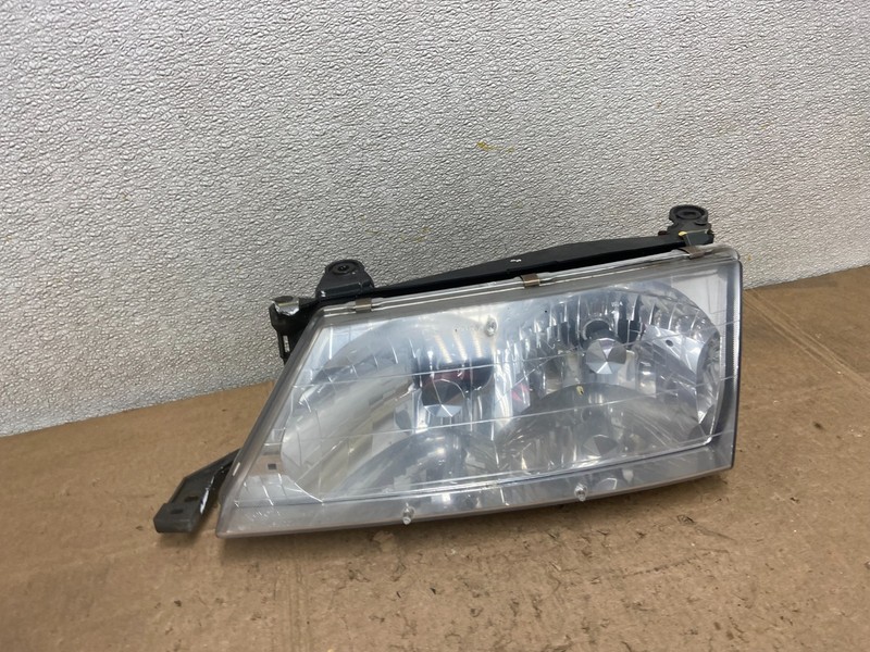 1998 to 1999 Toyota Avalon Halogen Left Driver LH Headlight Oem Y8197 DW