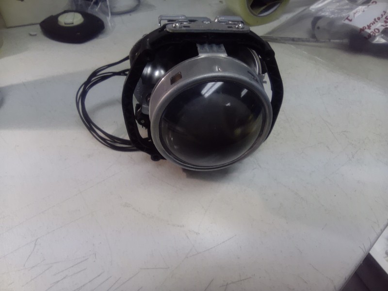 Hella Head Light OEM Bi-xenon Projector