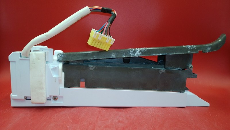 SAMSUNG REFRIGERATOR ICE MAKERDA61-08026WD-10127
