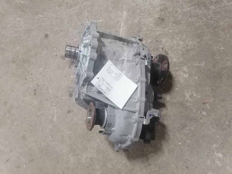 Transfer Case 5.6L 8 Cylinder Gasoline Fits 17-19 TITAN 1598035