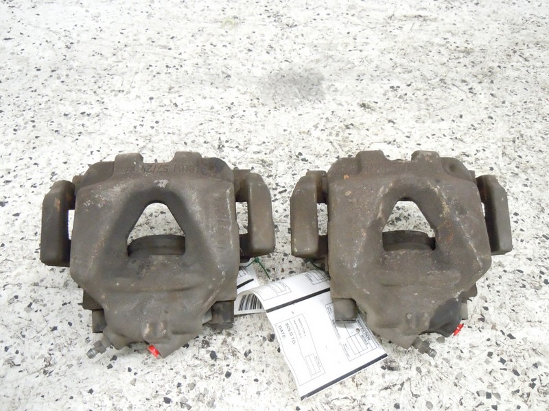 2012-2015 BMW X1 xDrive28i 2.0L Front Brake Caliper Pair Left Right OEM