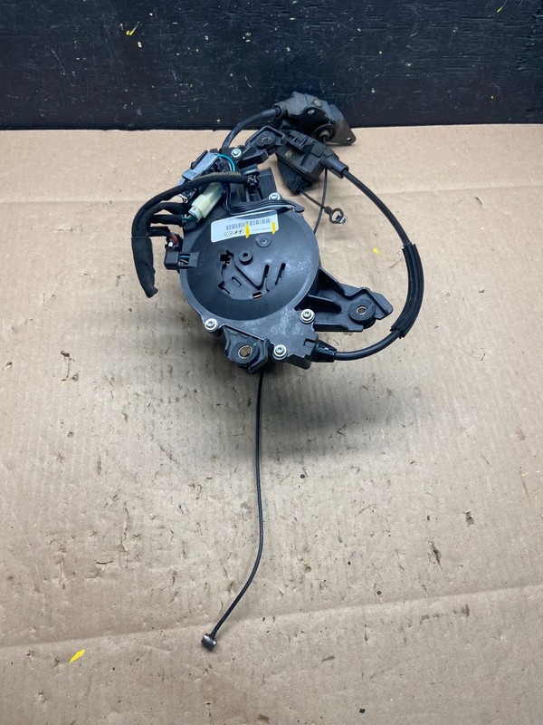 2007-2014 Kia Sedona Right Electric Power Sliding Door Motor Regulator P5490 DG