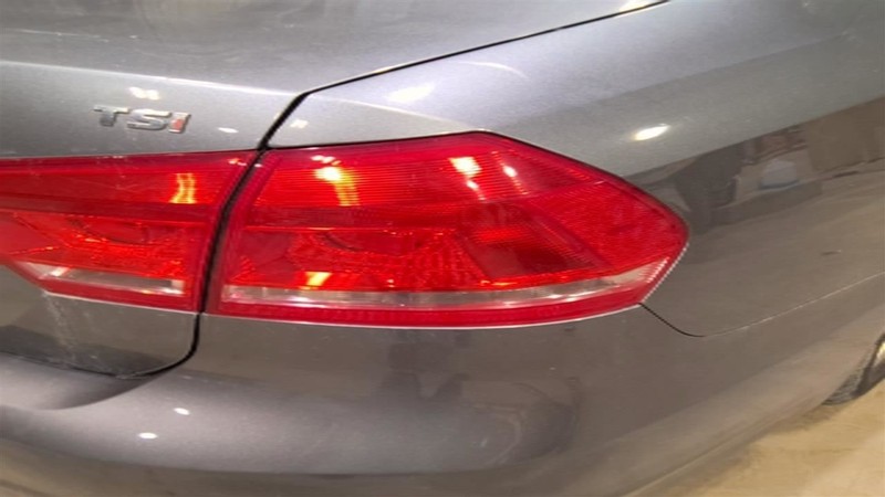 Passenger Tail Light Sedan Quarter Panel Mounted Fits 12-15 PASSAT 3427589