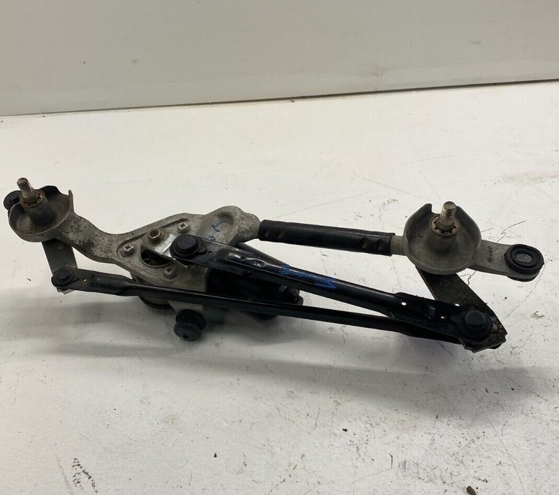 GENUINE 12-17 Kia Rio Windshield Wiper Motor & Linkage Assembly OEM 981201W000