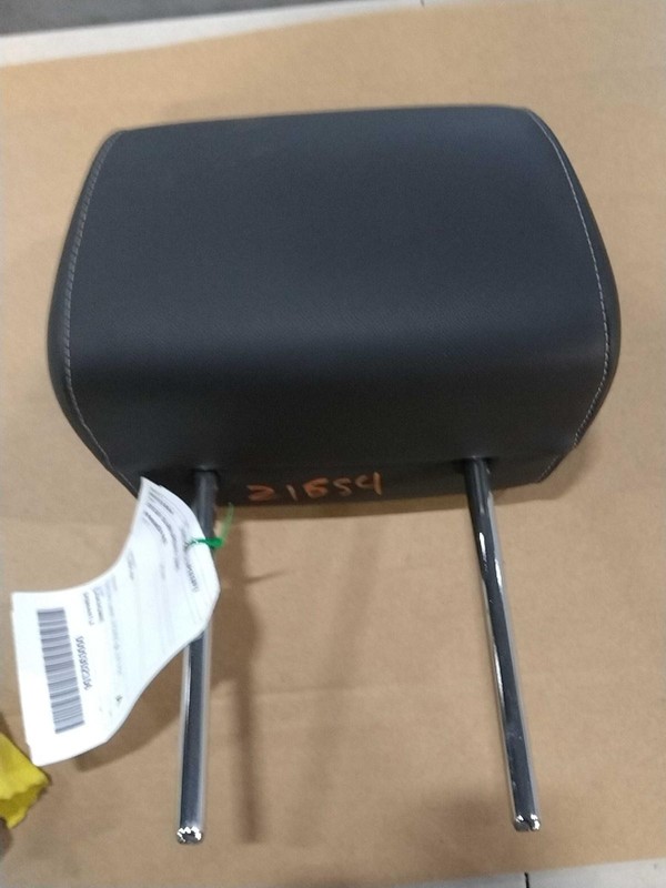 2018 Chevrolet Suburban 1500 Left Side Headrest White OEM 3862603 119K Miles