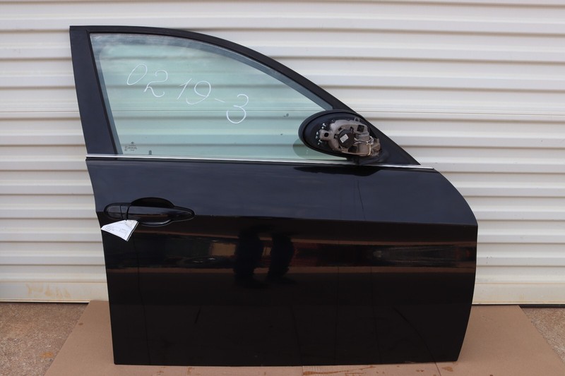 2007-2011 BMW 335I E90 SEDAN FRONT RIGHT PASSENGER DOOR SHELL BLACK W/ GLASS OEM