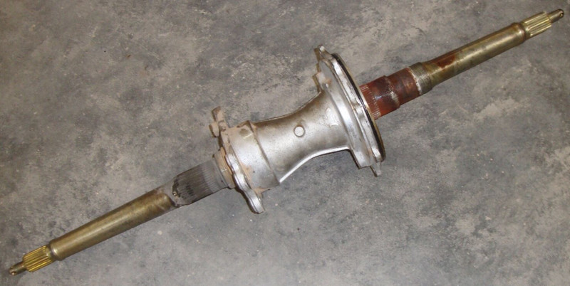 1987 YAMAHA YFM200 YFM 200 MOTO 4 ATV 52H Rear Axle Bolt Shaft Spline Back C10
