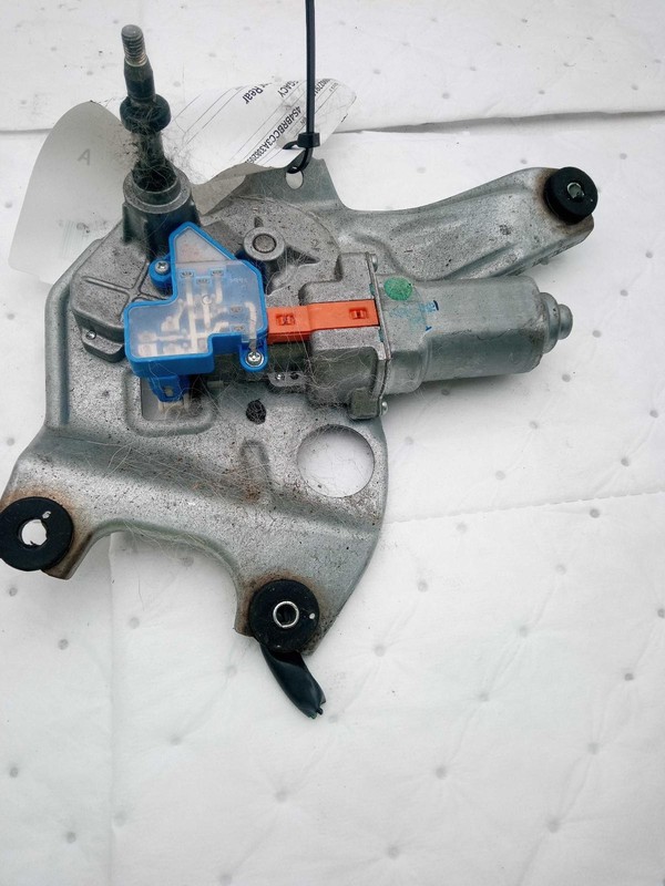 Used Back Glass Wiper Motor fits: 2010 Subaru LegacyGrade C